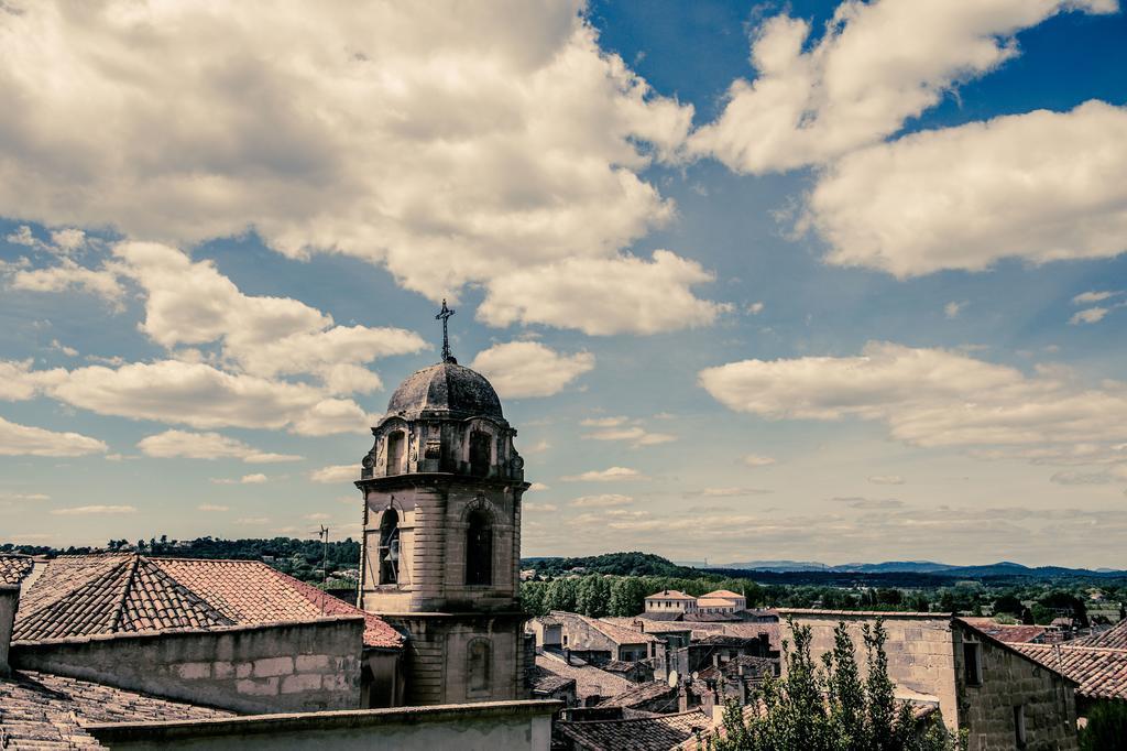 Hotel De L Orange Sommieres Bagian luar foto